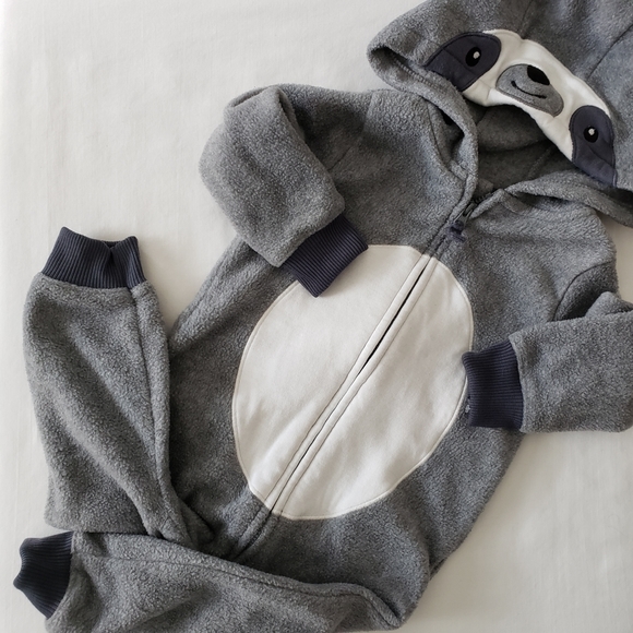 carter's sloth onesie